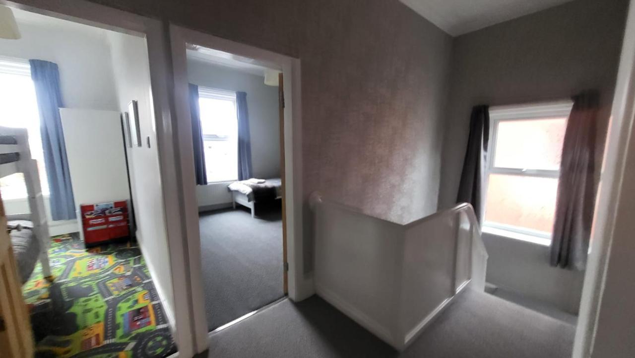 Stay - At Southport Holiday Home - Sleeps 6 Luaran gambar